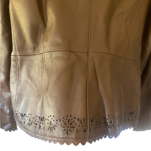 Beautiful Wilson’s Leather Brown Perforated Jacket - Picture 5 of 8